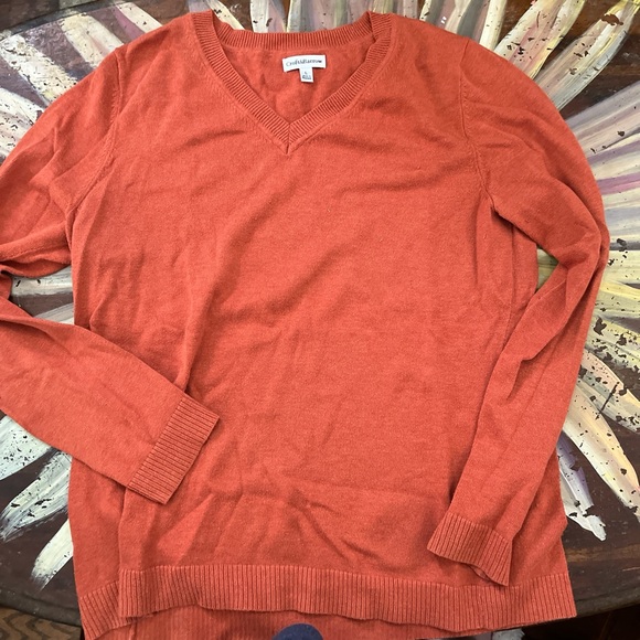 Pumpkin colored V-neck sweater from croft and borrow - Picture 2 of 5